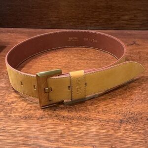 VINTAGE Gold Pfeil: Gold & Tan Suede Belt with gold-tone Buckle.